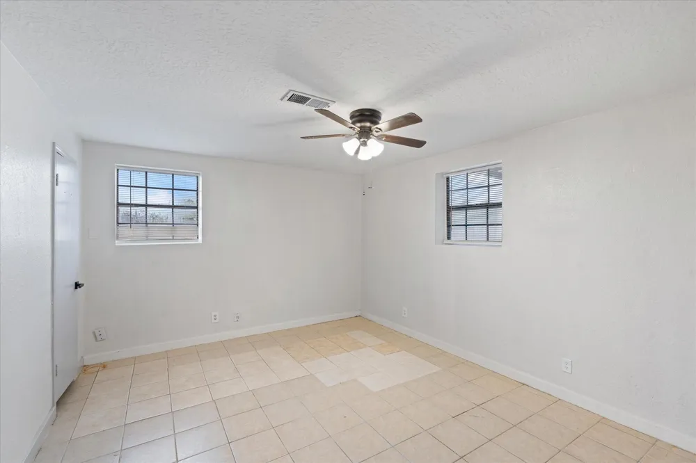2910 San Augustine Avenue Pasadena, TX 77503