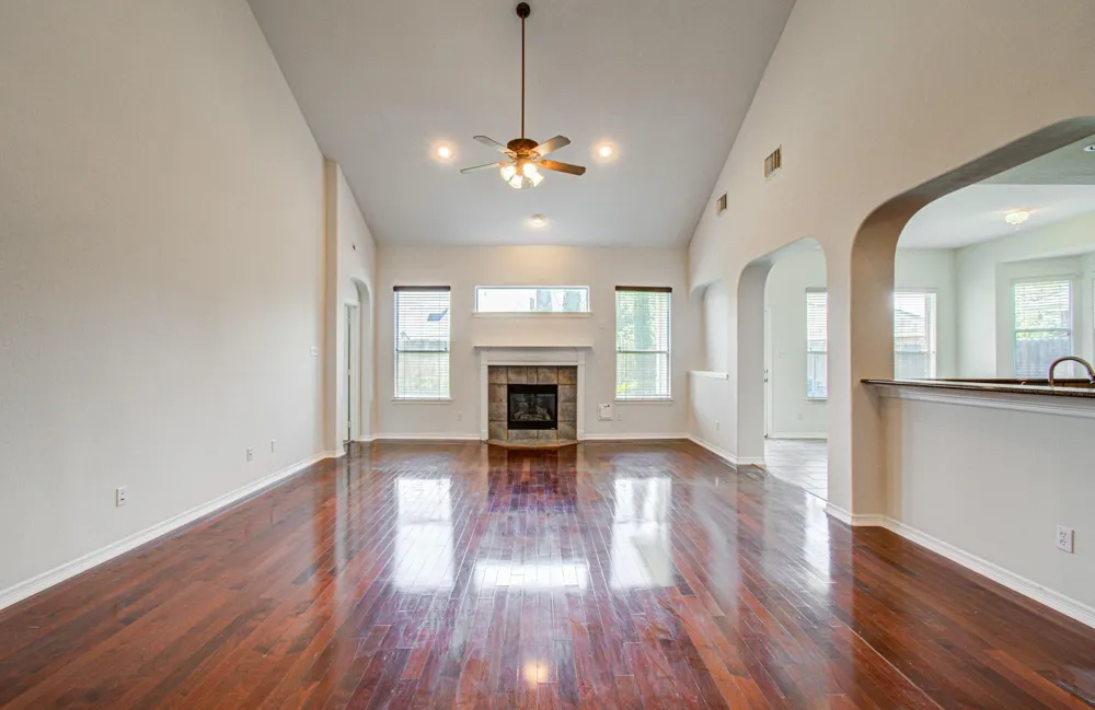 13919 Charterhouse Way Sugar Land, TX 77498