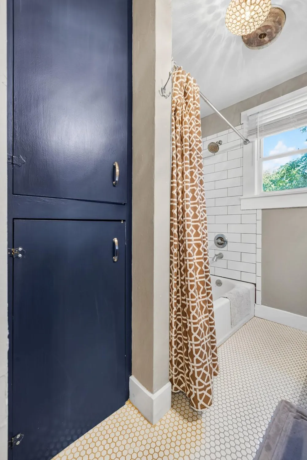 508 Edison Street Fredericksburg, TX 78624