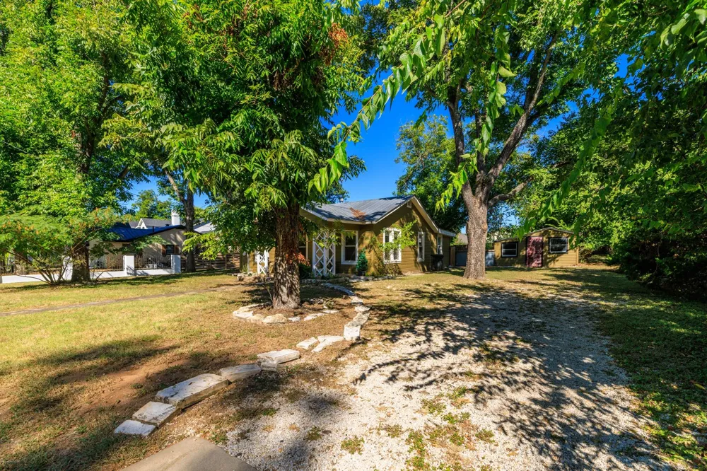 508 Edison Street Fredericksburg, TX 78624