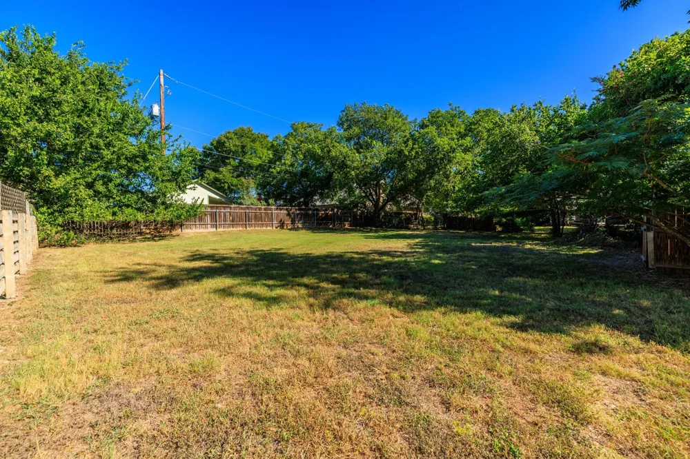 508 Edison Street Fredericksburg, TX 78624