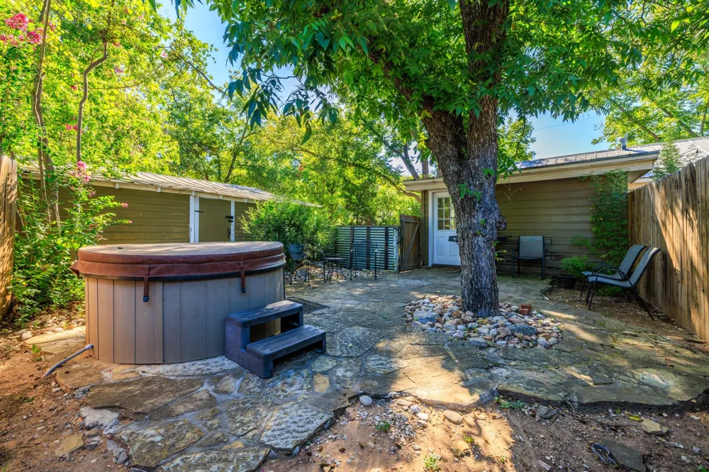 508 Edison Street Fredericksburg, TX 78624