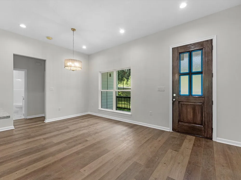 155 Victoria Drive Brookeland, TX 75931