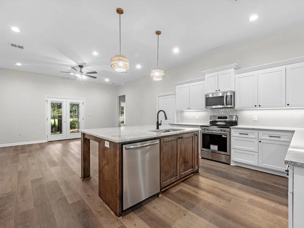155 Victoria Drive Brookeland, TX 75931