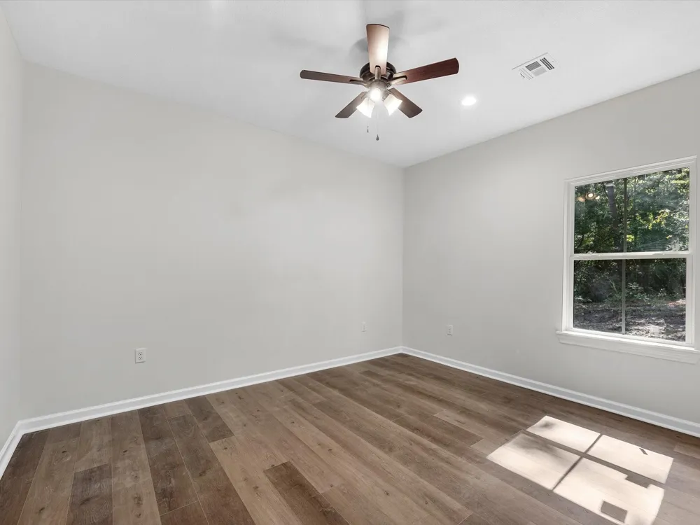 155 Victoria Drive Brookeland, TX 75931