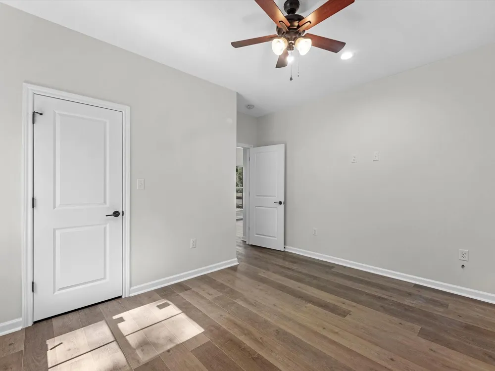 155 Victoria Drive Brookeland, TX 75931