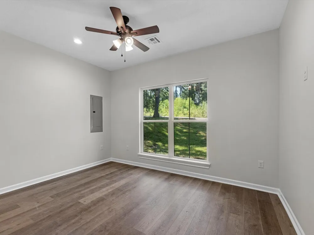155 Victoria Drive Brookeland, TX 75931