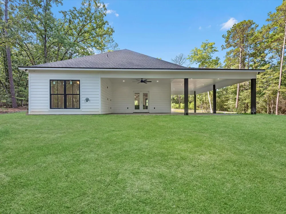 155 Victoria Drive Brookeland, TX 75931