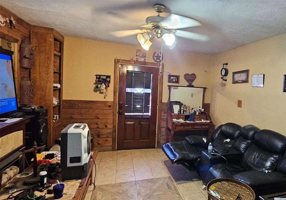 1204 Natchez Avenue Pasadena, TX 77506