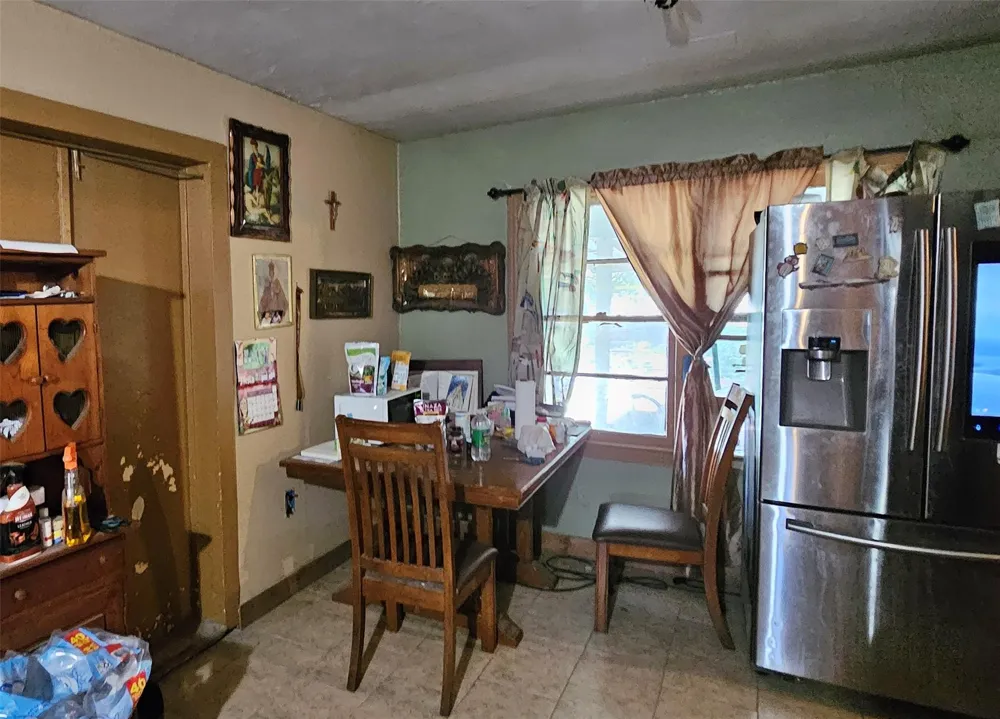 1204 Natchez Avenue Pasadena, TX 77506