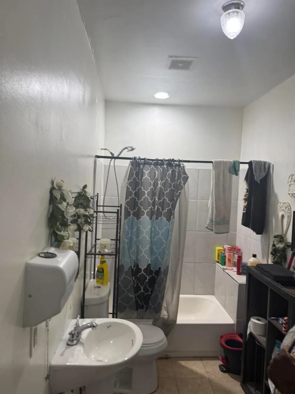 4625 Fuqua Street Houston, TX 77048