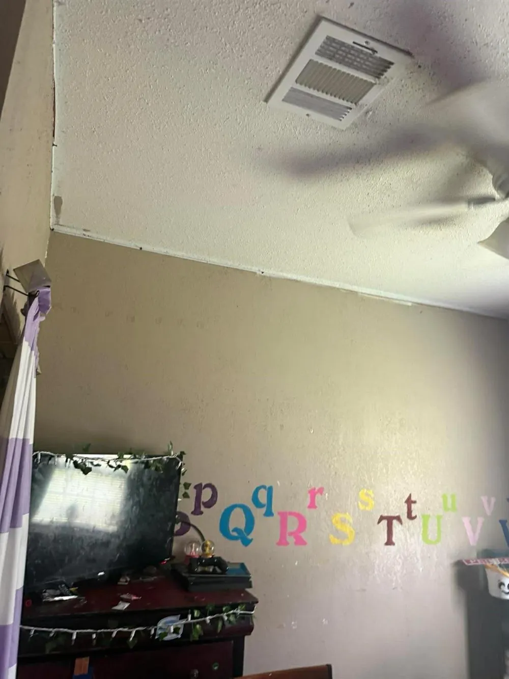 4625 Fuqua Street Houston, TX 77048