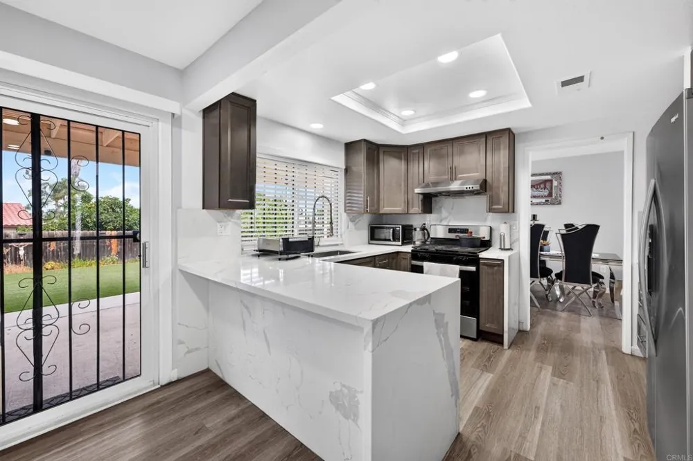 1682 Granite Hills Drive El Cajon, CA 92019