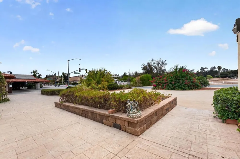 1682 Granite Hills Drive El Cajon, CA 92019