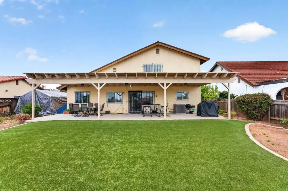 1682 Granite Hills Drive El Cajon, CA 92019