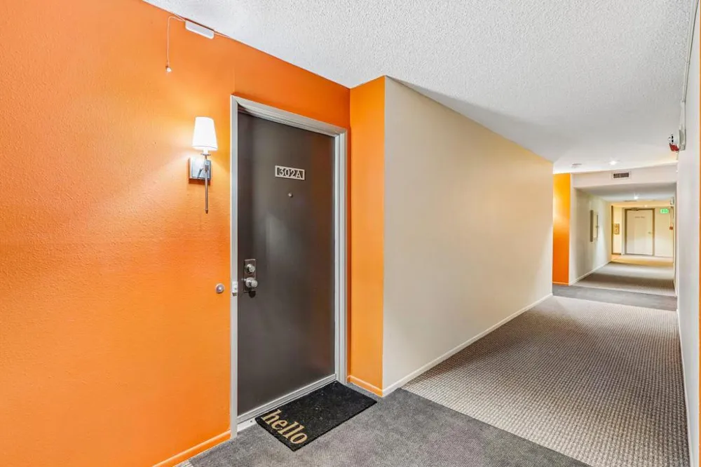 1500 S Camino Real #302a Palm Springs, CA 92264