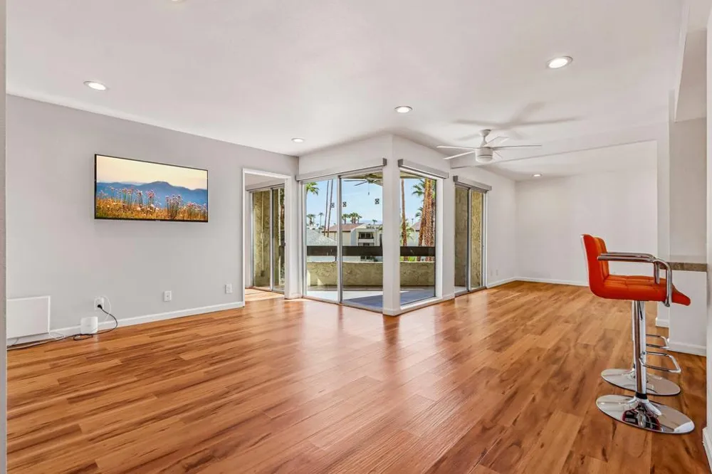 1500 S Camino Real #302a Palm Springs, CA 92264