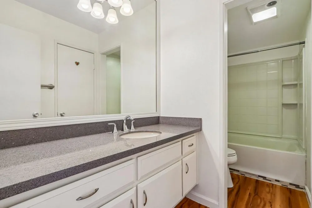 1500 S Camino Real #302a Palm Springs, CA 92264