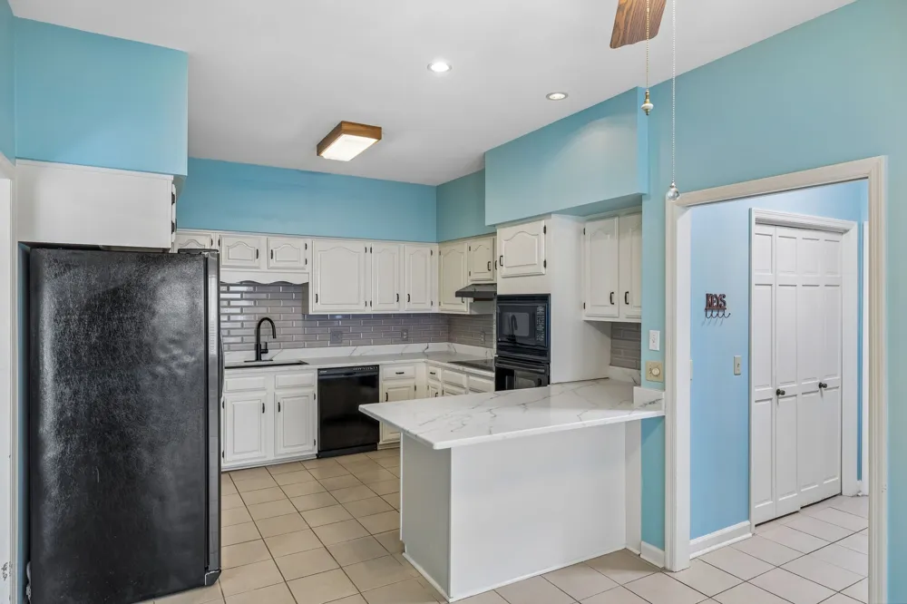101 Keeneland Dr Hermitage, TN 37076