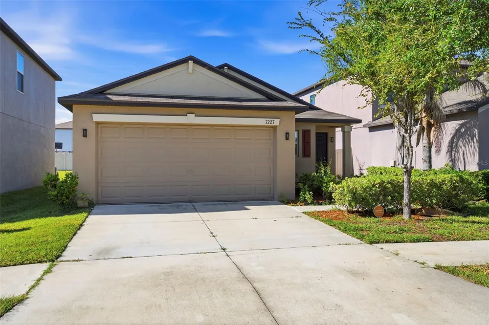 7227 SALT RIVER AVENUE Sun City Center, FL 33573