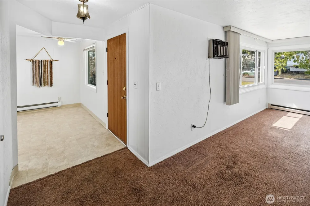 4259 NE Joann Drive Moses Lake, WA 98837