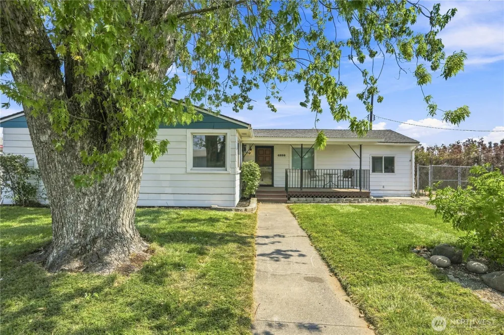 4259 NE Joann Drive Moses Lake, WA 98837