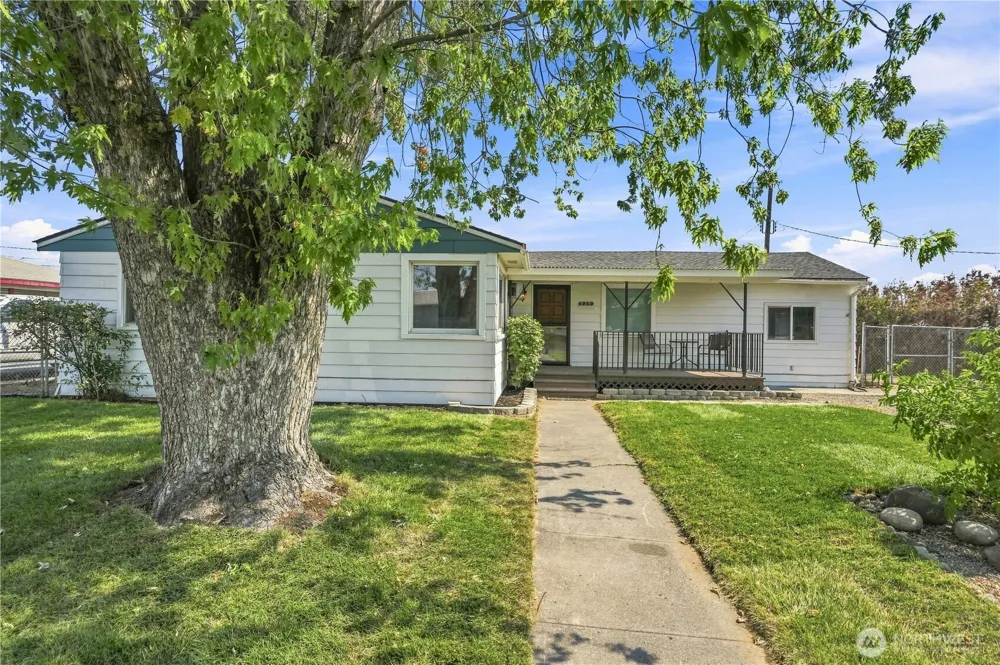 4259 NE Joann Drive Moses Lake, WA 98837