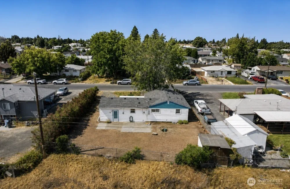 4259 NE Joann Drive Moses Lake, WA 98837