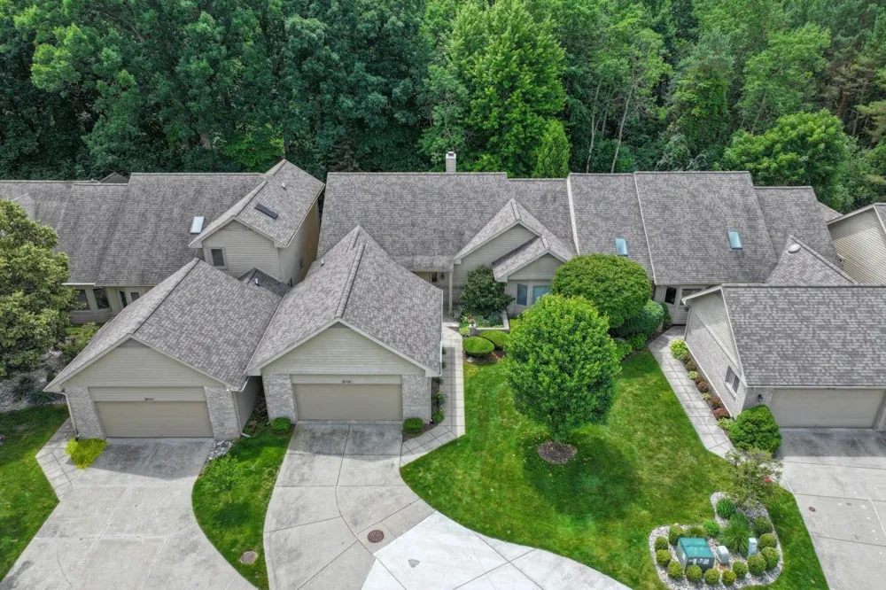 8116 Hawkcrest Drive Grand Blanc Charter Township, MI 48439