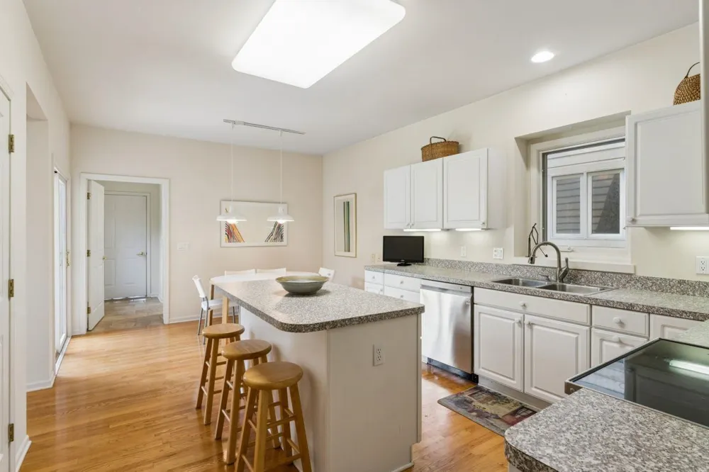 8116 Hawkcrest Drive Grand Blanc Charter Township, MI 48439