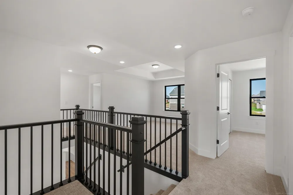 49812 Langford Drive Macomb Township, MI 48044
