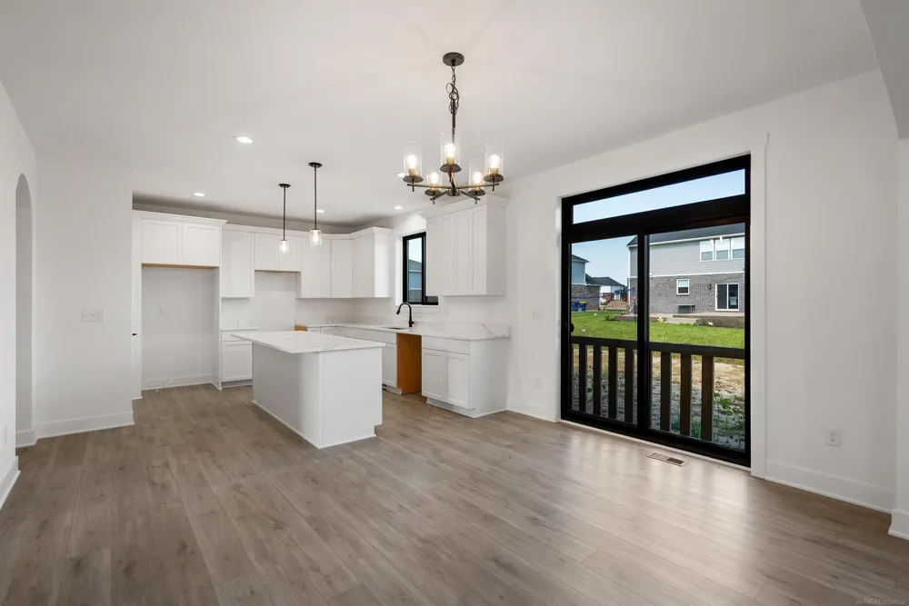 49812 Langford Drive Macomb Township, MI 48044