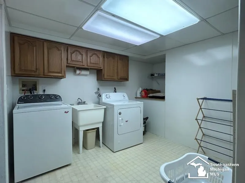 3251 Shelton Avenue Unknown, MI 48144