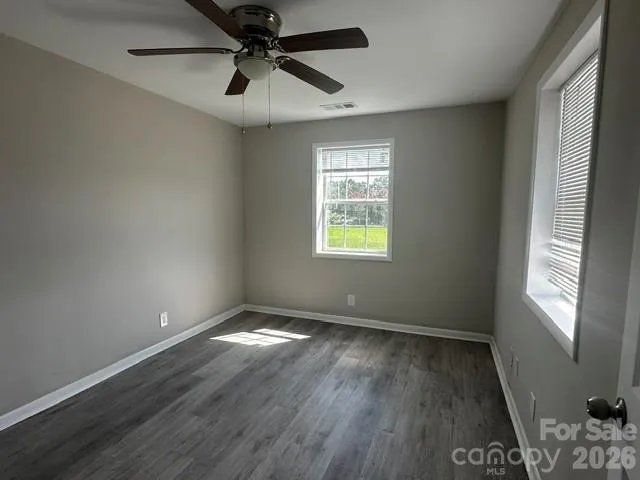 910 Linwood Road Gastonia, NC 28052