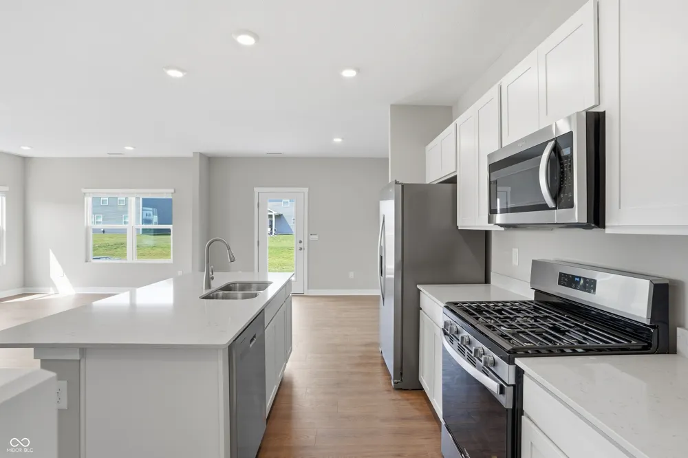 6172 Wasco Drive Whitestown, IN 46075