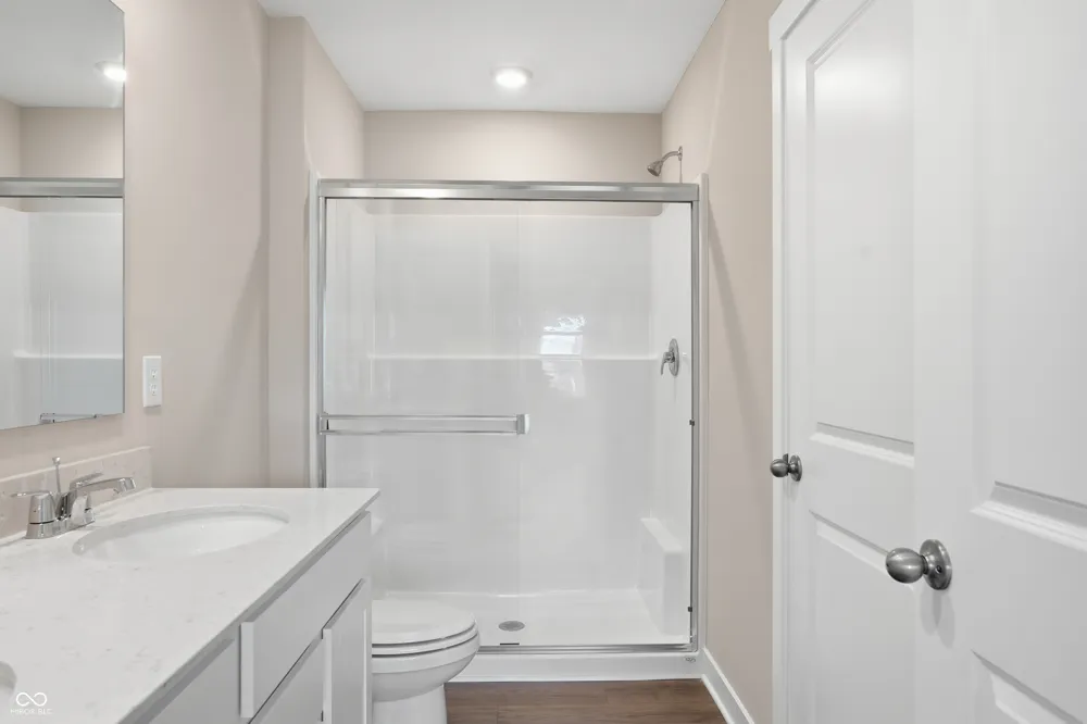 6172 Wasco Drive Whitestown, IN 46075