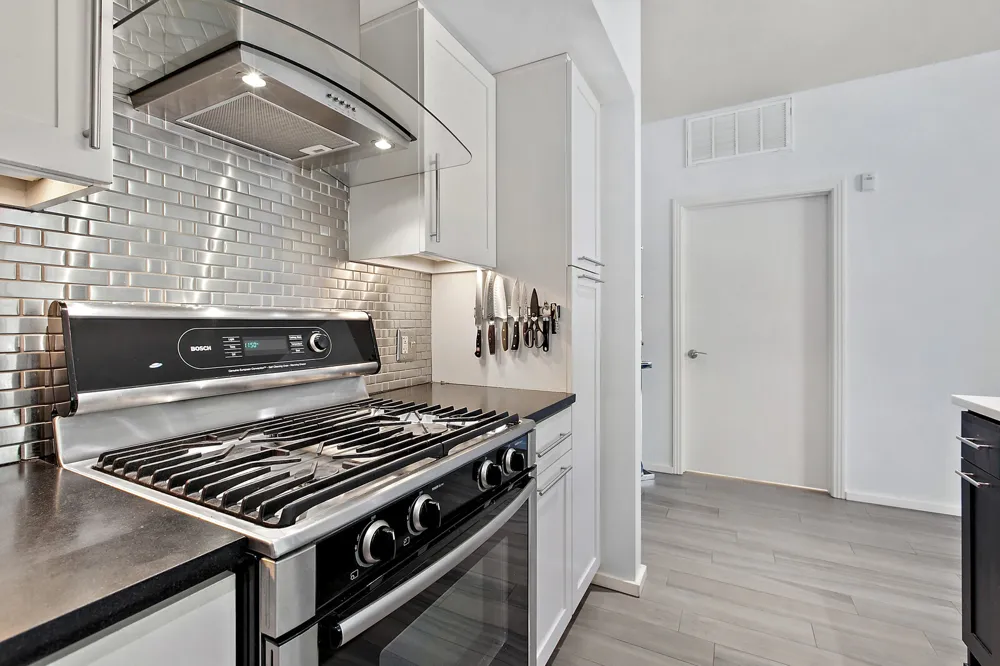 1600 Barton Springs Road #5110 Austin, TX 78704