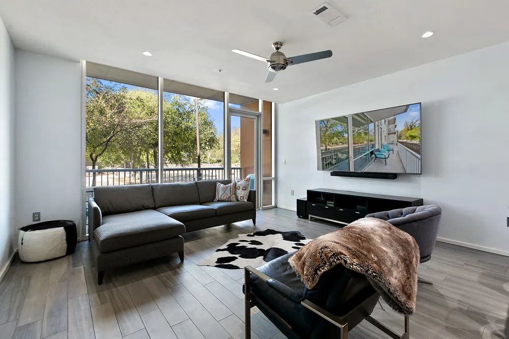 1600 Barton Springs Road #5110 Austin, TX 78704