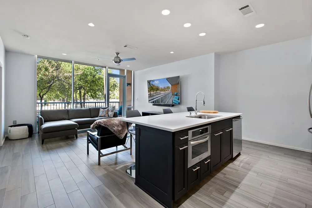 1600 Barton Springs Road #5110 Austin, TX 78704