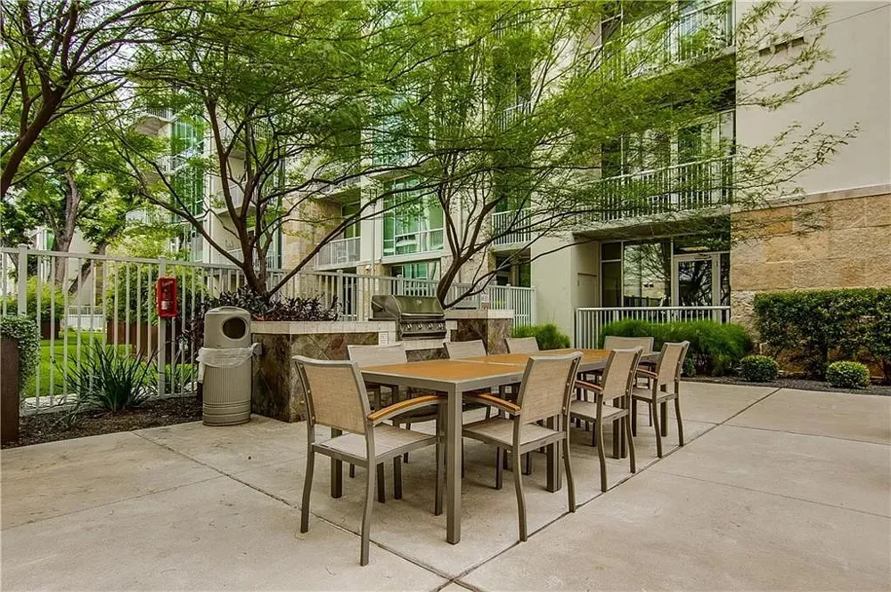 1600 Barton Springs Road #5110 Austin, TX 78704