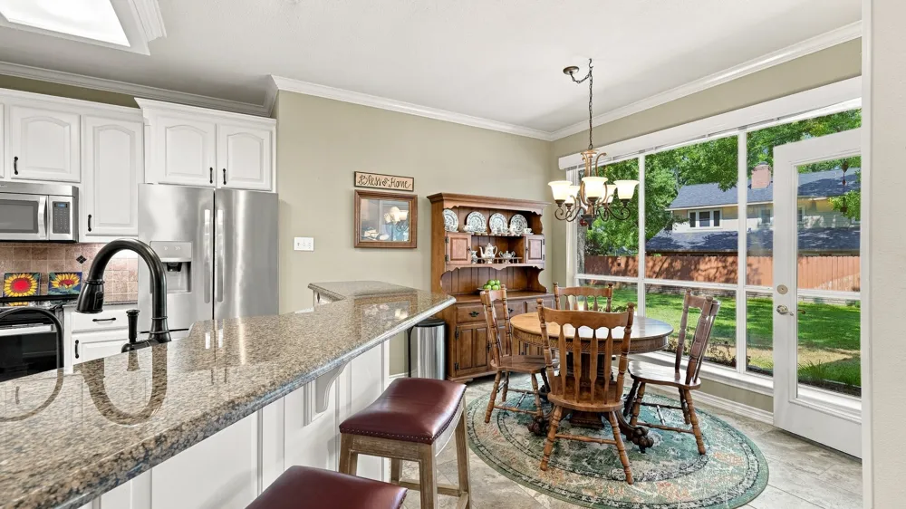 6021 Melrose Circle Granbury, TX 76049
