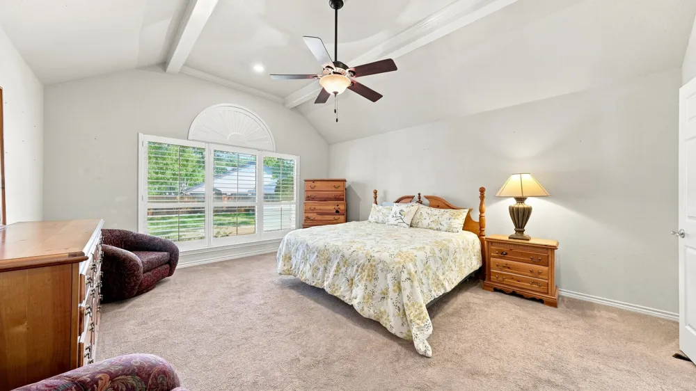 6021 Melrose Circle Granbury, TX 76049