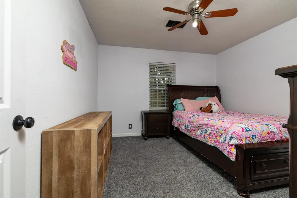 300 Broadway Street Whitesboro, TX 76273