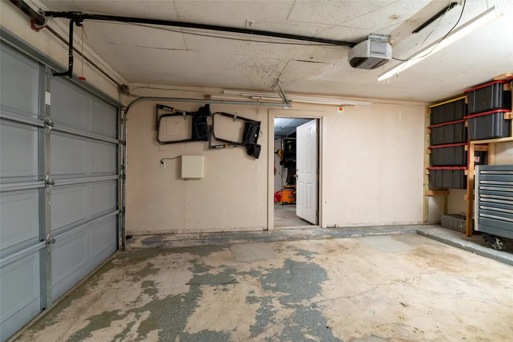 300 Broadway Street Whitesboro, TX 76273