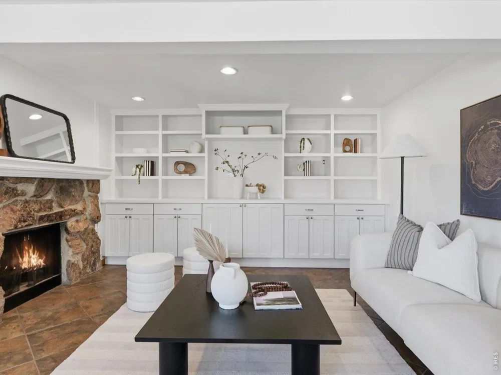 36 Ridge Drive Boulder, CO 80304