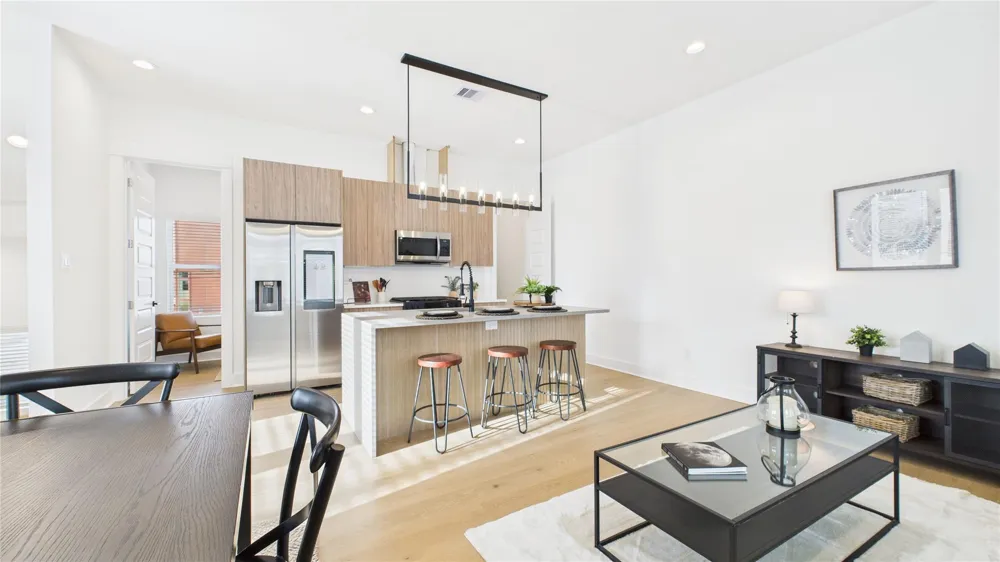 2426 Freeman Street Houston, TX 77009