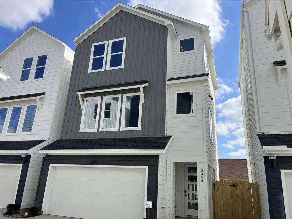 2426 Freeman Street Houston, TX 77009