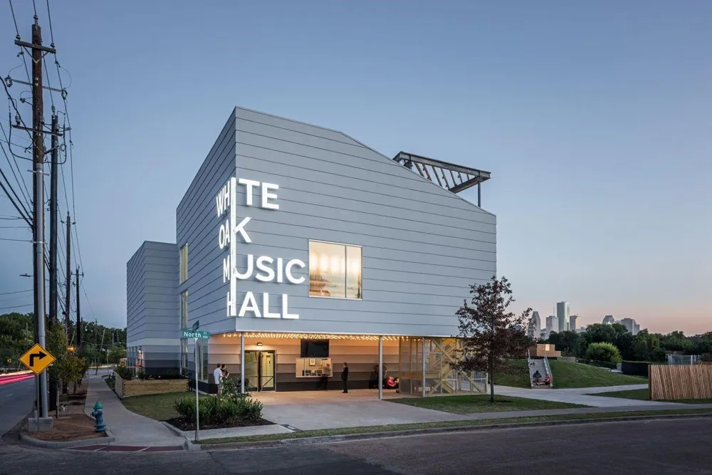 2426 Freeman Street Houston, TX 77009