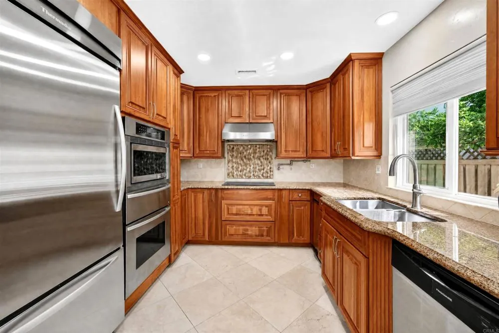 12011 Via Hacienda El Cajon, CA 92019