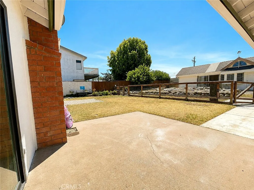 4301 Edenbury Santa Maria, CA 93455